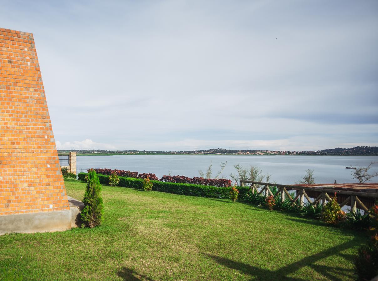 Buvi Lodge Limited Entebbe Zewnętrze zdjęcie